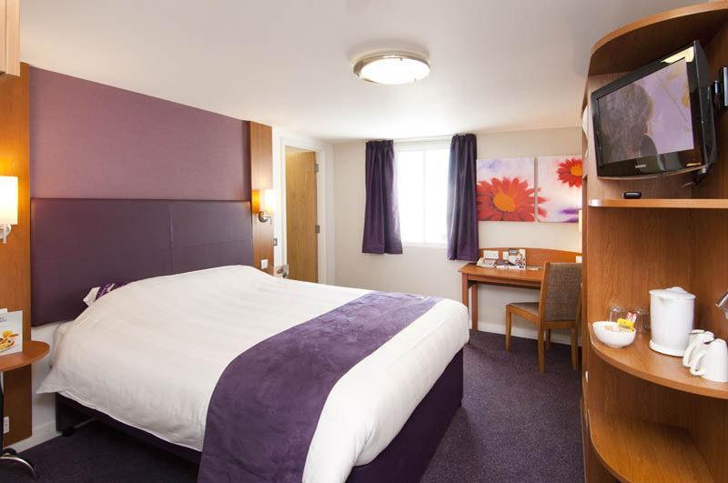 Premier Inn Sittingbourne Kent Екстер'єр фото